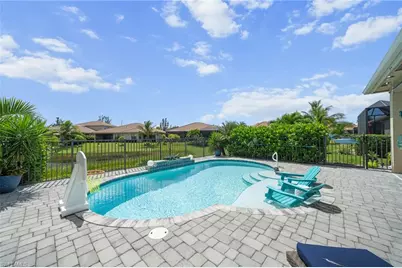 15301 Cortona Way, Fort Myers, FL 33908 - Photo 36