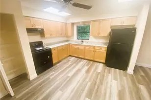 2247-2249 Violet Dr, Fort Myers, FL 33905 - Photo 6