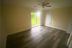 2247-2249 Violet Dr, Fort Myers, FL 33905 - Photo 8