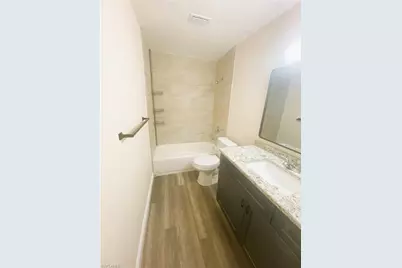 2247-2249 Violet Dr #2247, Fort Myers, FL 33905 - Photo 4