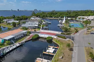 5518 Back Bay Bend, North Fort Myers, FL 33917 - Photo 8