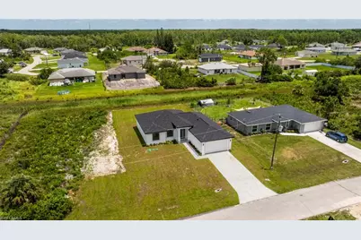 420 Yolanda St, Lehigh Acres, FL 33972 - Photo 36