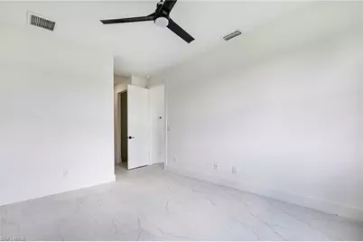 420 Yolanda St, Lehigh Acres, FL 33972 - Photo 16