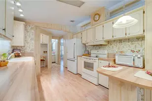 70 Sunrise Ave, North Fort Myers, FL 33903 - Photo 20