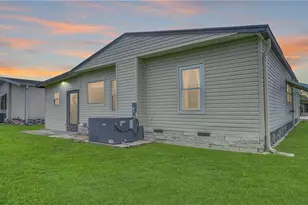 70 Sunrise Ave, North Fort Myers, FL 33903 - Photo 8