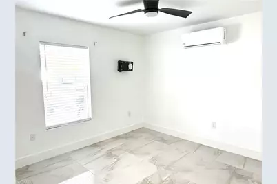 814 Santa Barbara Blvd, Cape Coral, FL 33991 - Photo 22