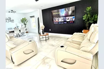 814 Santa Barbara Blvd, Cape Coral, FL 33991 - Photo 20