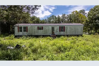 820 S Mayoral St, Clewiston, FL 33440 - Photo 2