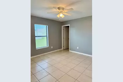 926/928 SW 39th Ter, Cape Coral, FL 33914 - Photo 10