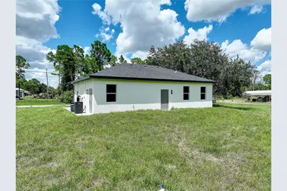 940 Lakeside Dr, Lehigh Acres, FL 33974 - Photo 28