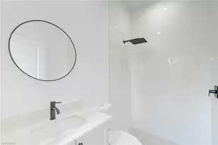 940 Lakeside Dr, Lehigh Acres, FL 33974 - Photo 10