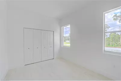 940 Lakeside Dr, Lehigh Acres, FL 33974 - Photo 18