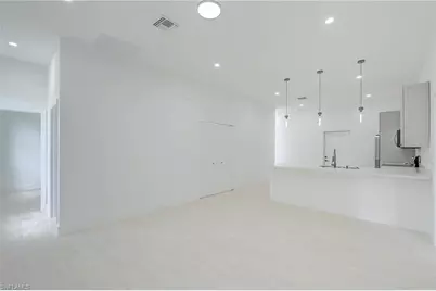 940 Lakeside Dr, Lehigh Acres, FL 33974 - Photo 6