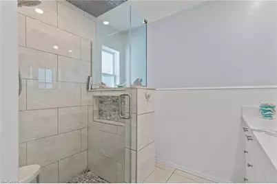 2705 SE 18th Pl, Cape Coral, FL 33904 - Photo 18