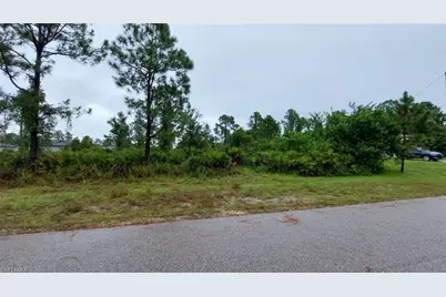 1153 Dutchess St E, Lehigh Acres, FL 33974 - Photo 2