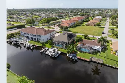 107 SW 39th St, Cape Coral, FL 33914 - Photo 42