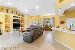 1110 SE 23rd St, Cape Coral, FL 33990 - Photo 8