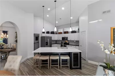 1059 Briarwood Blvd, Naples, FL 34104 - Photo 8