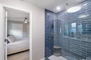 419 Pinecrest Ct, Cape Coral, FL 33904 - Photo 26