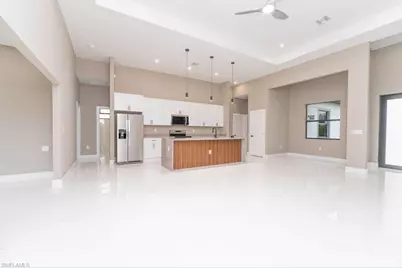 3900 9th St SW, Lehigh Acres, FL 33976 - Photo 4