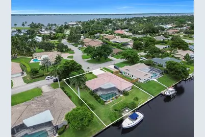 5341 Fairfield Way, Fort Myers, FL 33919 - Photo 2