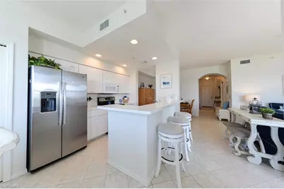 8076 Queen Palm Ln #432, Fort Myers, FL 33966 - Photo 6