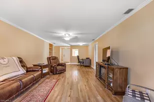 7402 Lake Breeze Dr, Fort Myers, FL 33907 - Photo 6