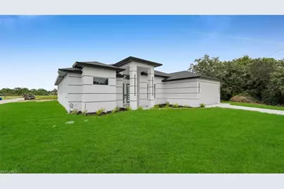 4704 Karen Ave S, Lehigh Acres, FL 33976 - Photo 2