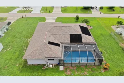 236 SE 20th Ct, Cape Coral, FL 33990 - Photo 2