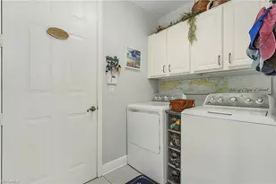 175 Shadroe Cove Cir, Cape Coral, FL 33991 - Photo 26