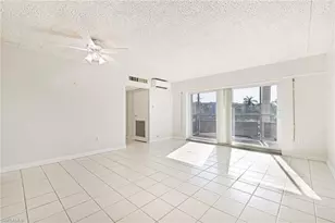 2350 W First St, Fort Myers, FL 33901 - Photo 10