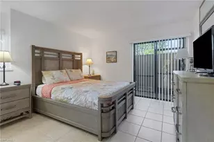 5015 Harbortown Ln, Fort Myers, FL 33919 - Photo 6