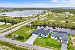 3726 NW 42nd Pl, Cape Coral, FL 33993 - Photo 44