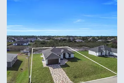 912 Pine Ave, Lehigh Acres, FL 33972 - Photo 44