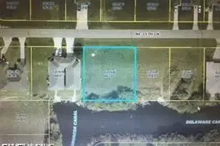 832 NE 15th Ln, Cape Coral, FL 33909 - Photo 1