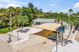 2368 Date St, Saint James City, FL 33956 - Photo 34