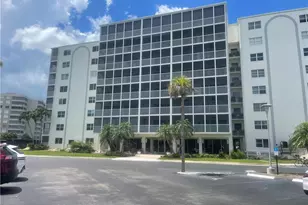 1 Bluebill Ave, Naples, FL 34108 - Photo 18