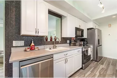 3260 Pinetree St, Port Charlotte, FL 33952 - Photo 6