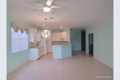 4709 Fairloop Run, Lehigh Acres, FL 33973 - Photo 8