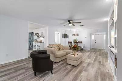 7084 E Brandywine Cir, Fort Myers, FL 33919 - Photo 6