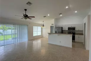 122 NW 15th Terrace, Cape Coral, FL 33993 - Photo 18
