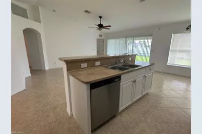 122 NW 15th Ter, Cape Coral, FL 33993 - Photo 14