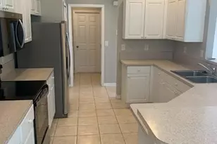 703 SW 22nd St, Cape Coral, FL 33991 - Photo 10