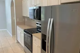 703 SW 22nd St, Cape Coral, FL 33991 - Photo 12