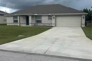 1005 SW 36th St, Cape Coral, FL 33914 - Photo 2
