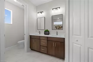 8738 Lakefront Ct, Fort Myers, FL 33908 - Photo 14