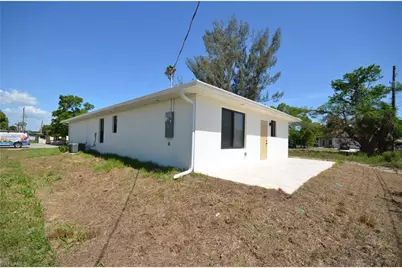 2188 Barker Blvd, Fort Myers, FL 33916 - Photo 6