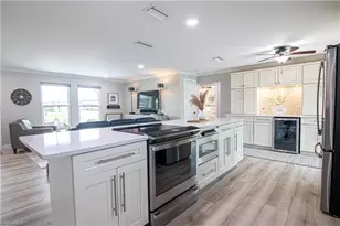 3514 SE 22nd Pl, Cape Coral, FL 33904 - Photo 8