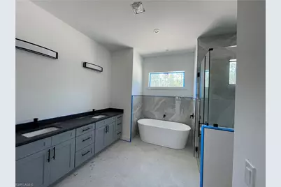 2481 24th Ave NE, Naples, FL 34120 - Photo 14