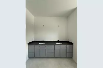 2481 24th Ave NE, Naples, FL 34120 - Photo 22